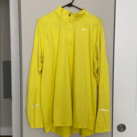 Nike Other - Nike pullover